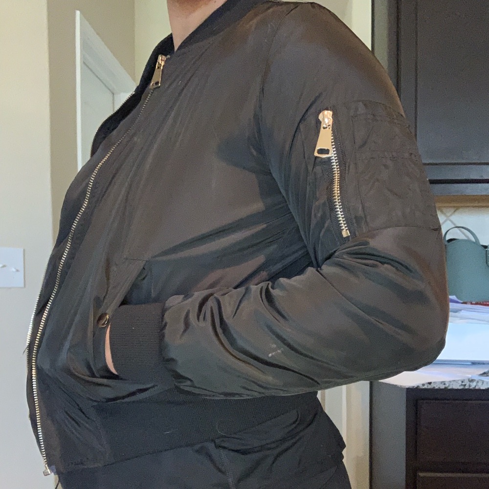 Women’s black bomber jacket